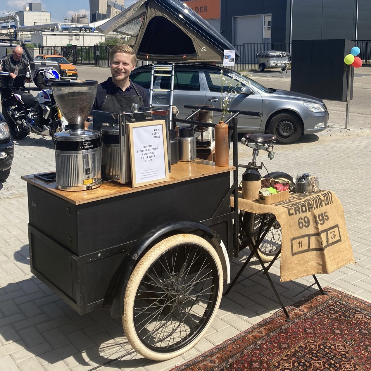 Mobiele Koffiebar Rik s Coffee Corner mobiele-koffiebar-rik-s-coffee-corner